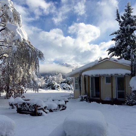 Tailor Made Tekapo Accommodation - Hostel เลคเทคาโป ภายนอก รูปภาพ