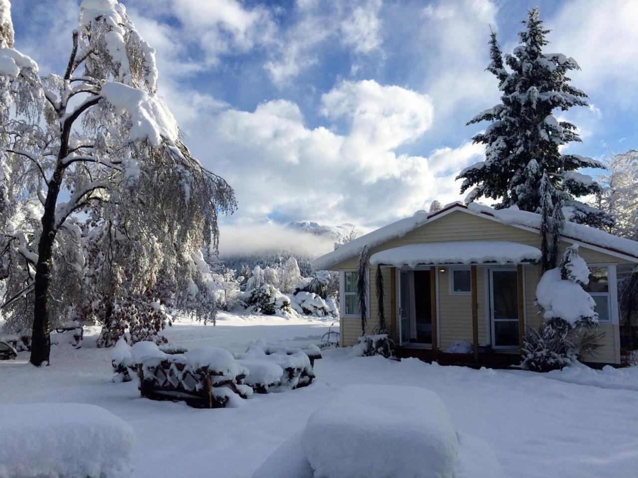 Tailor Made Tekapo Accommodation - Hostel เลคเทคาโป ภายนอก รูปภาพ