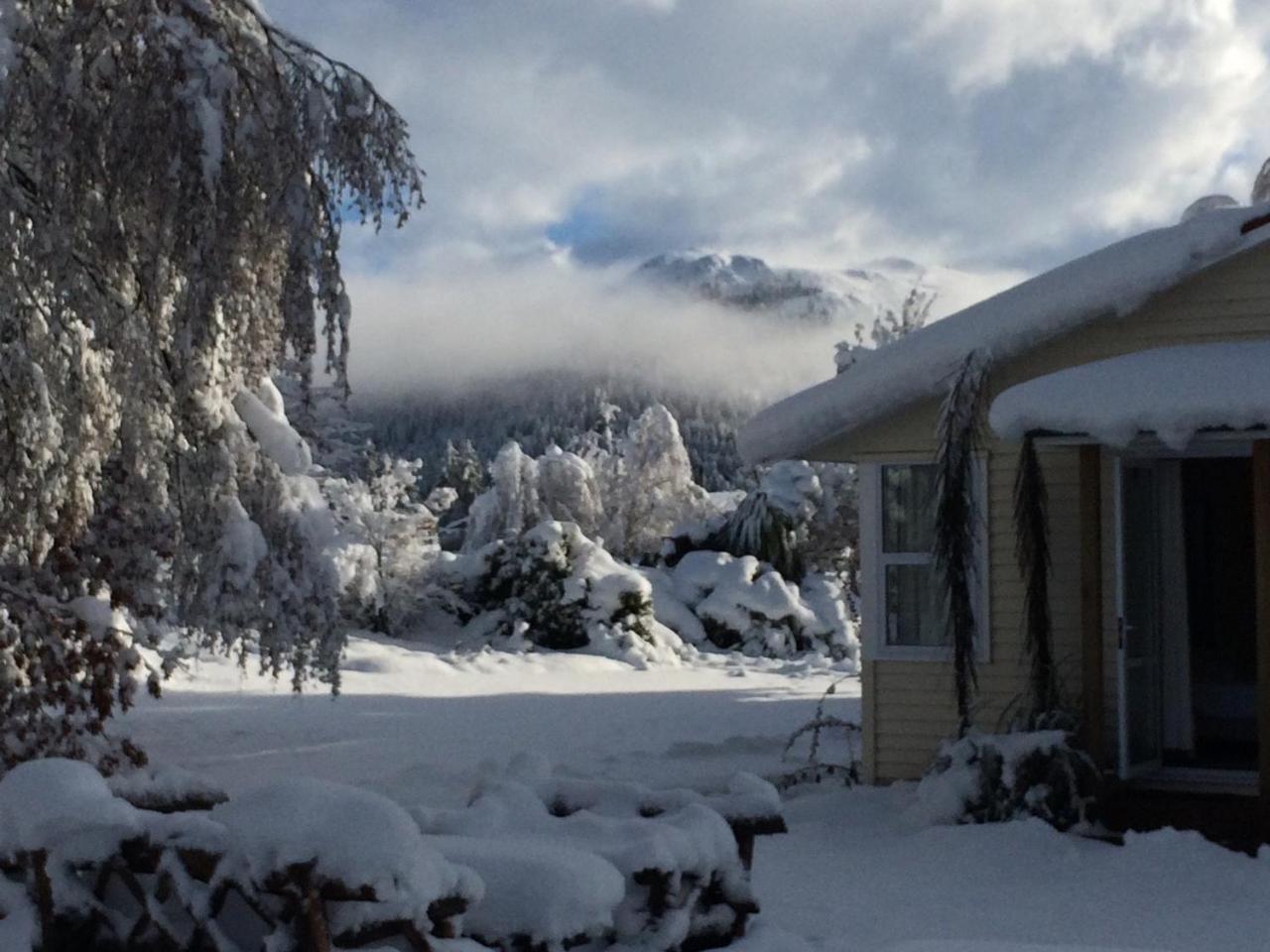 Tailor Made Tekapo Accommodation - Hostel เลคเทคาโป ภายนอก รูปภาพ