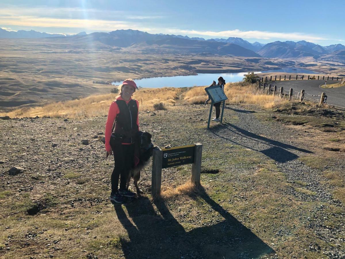 Tailor Made Tekapo Accommodation - Hostel เลคเทคาโป ภายนอก รูปภาพ